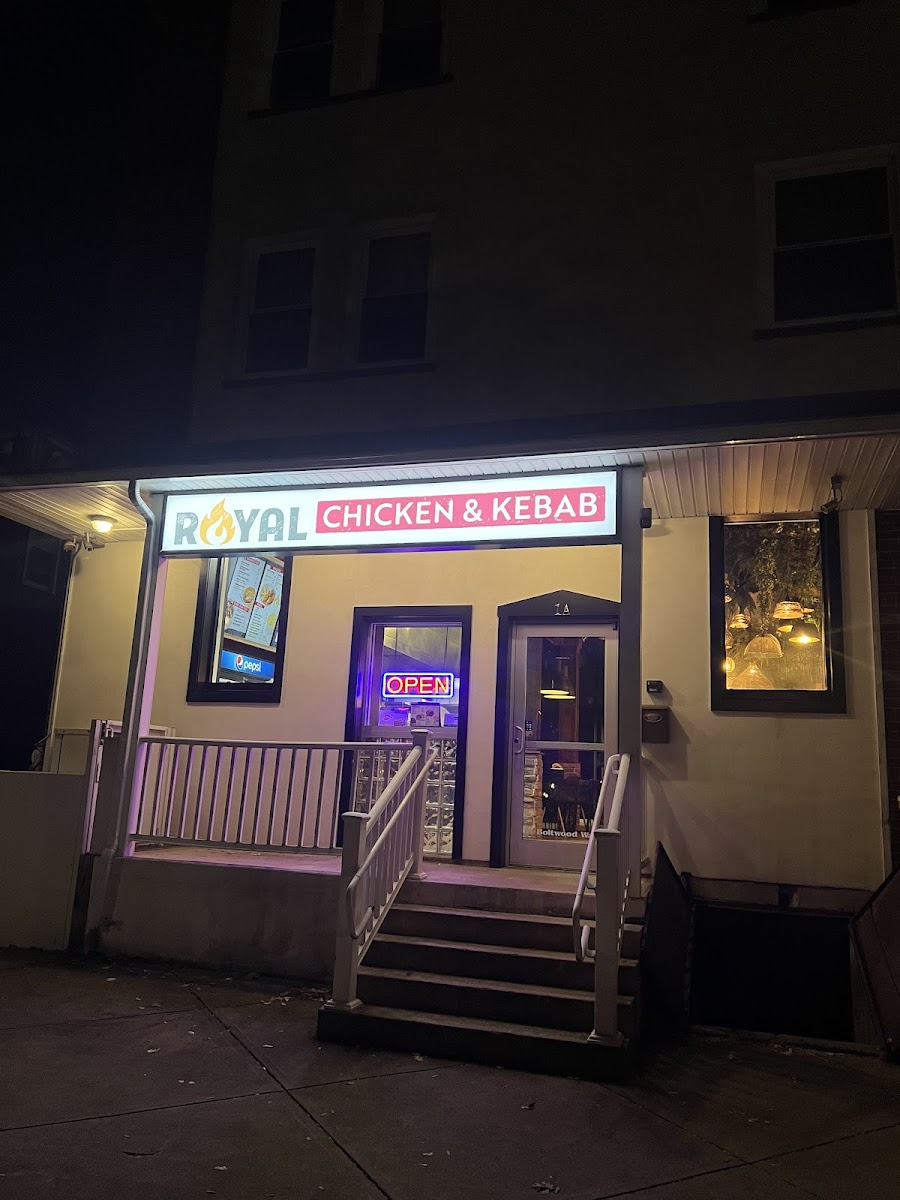 Royal Chicken & Kebab